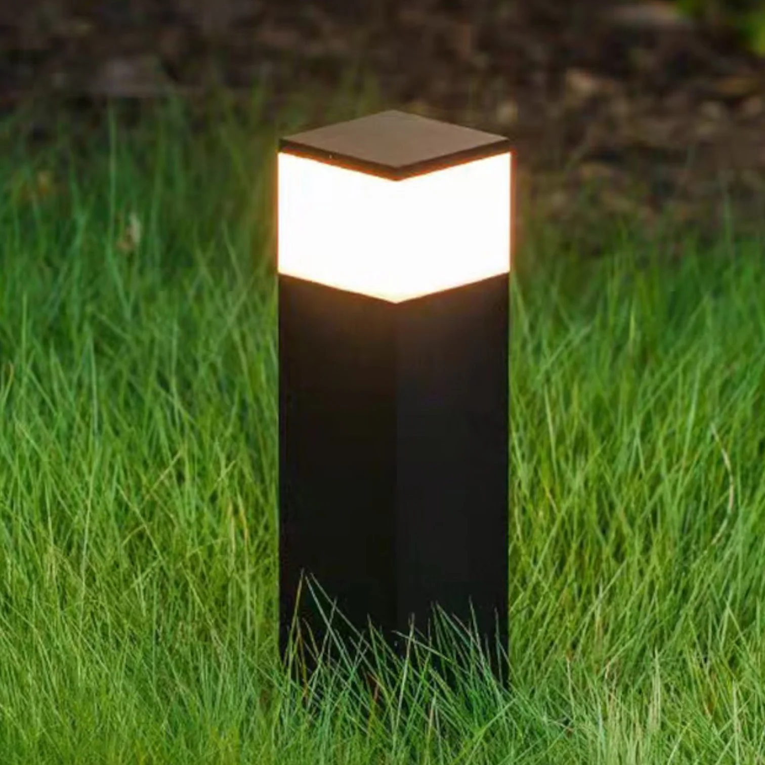 Rechthoekige LED Buitenlamp Zwart van Metaal voor Tuin en Patio-2