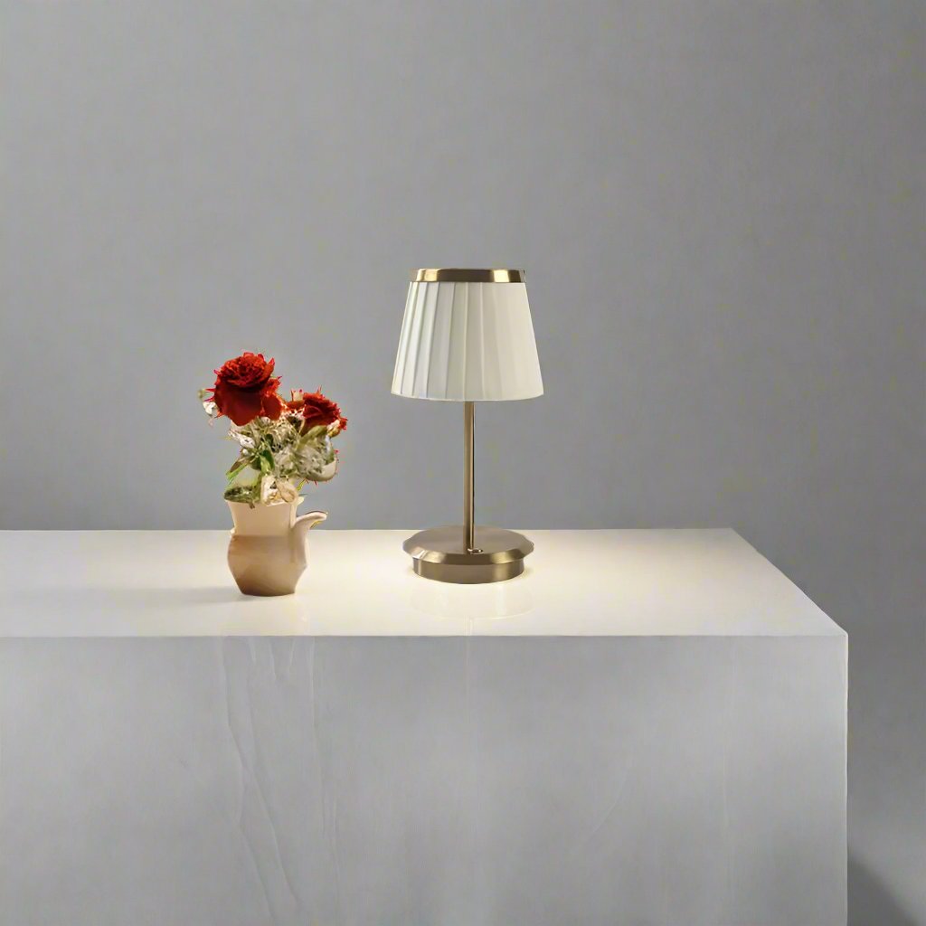 Variant image for Geplooide Hanglamp met Metalen Basis voor Elegante LED Verlichting-2